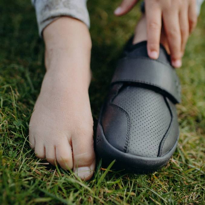 primus škola ii djeca B6LZ195 Vivobarefoot opsidijan